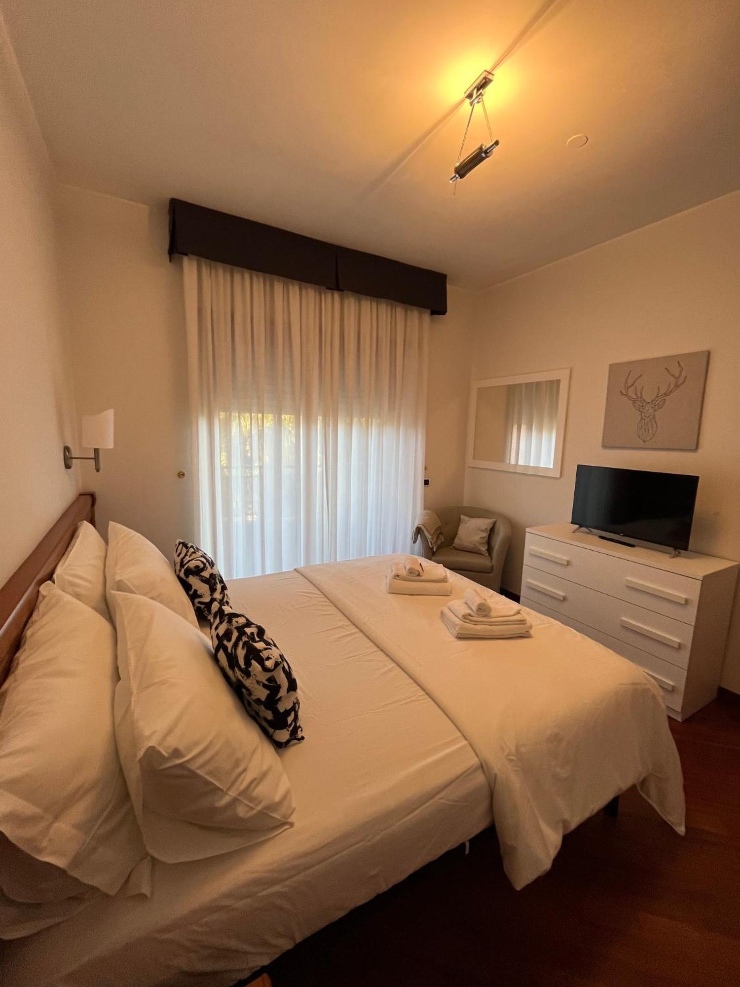Apartament Il Parco 2 Rzym Zewnętrze zdjęcie